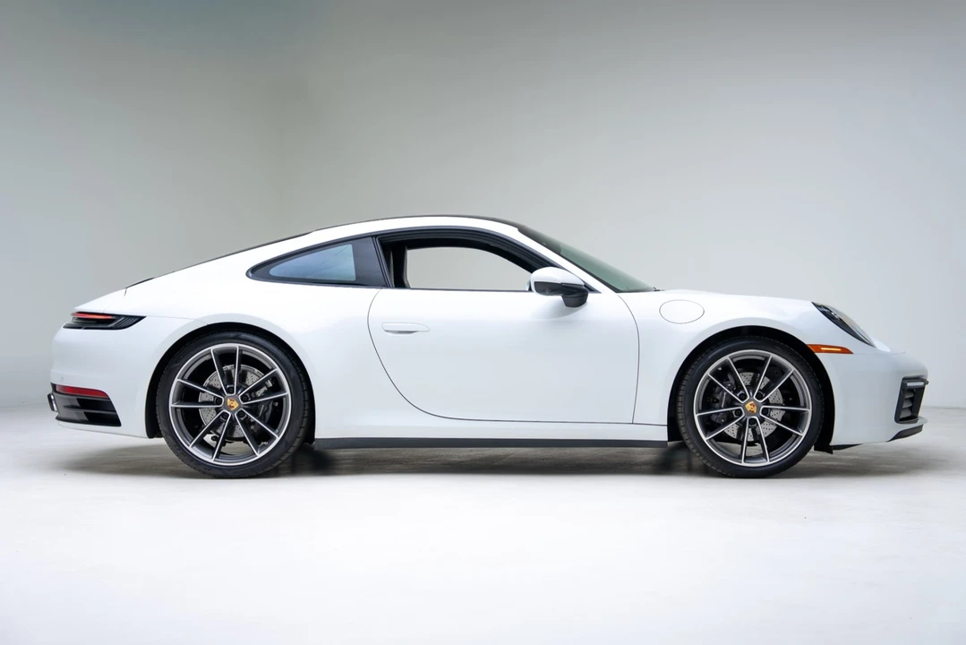 2020 Porsche 992 Carrera - Image 3 of 21