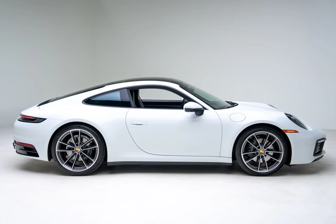 2020 Porsche 992 Carrera - Image 20 of 21