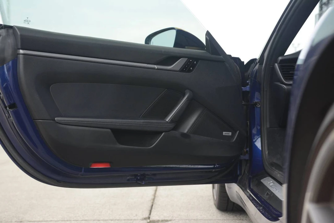 2020 Porsche 992 Carrera - Image 4 of 5