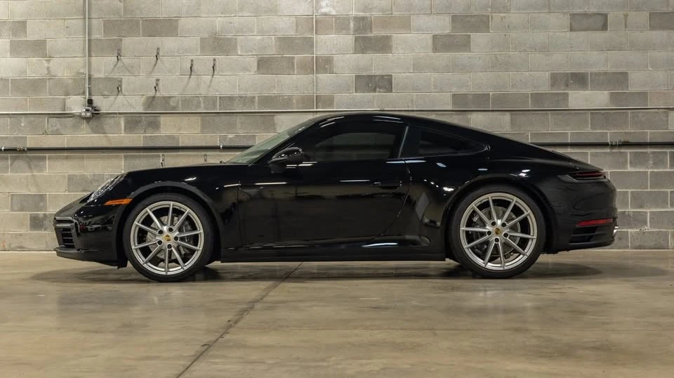 2020 Porsche 992 Carrera - Image 19 of 20