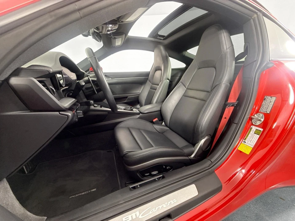 2020 Porsche 992 Carrera - Image 11 of 31
