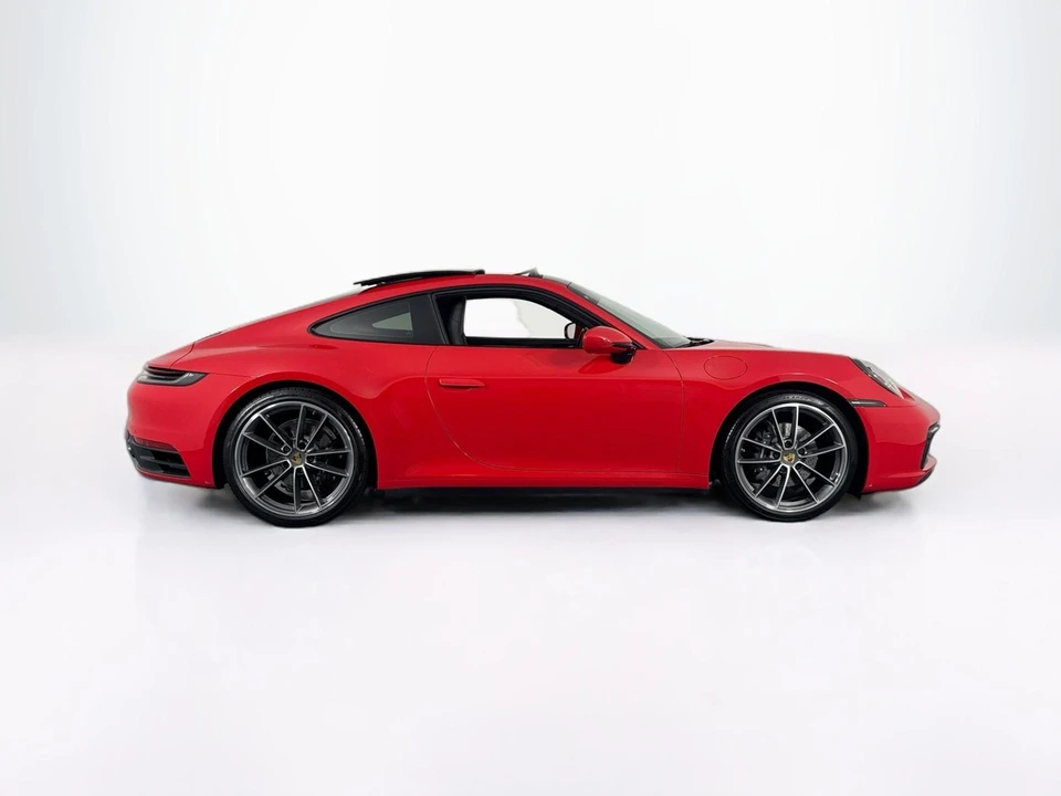 2020 Porsche 992 Carrera - Image 4 of 31