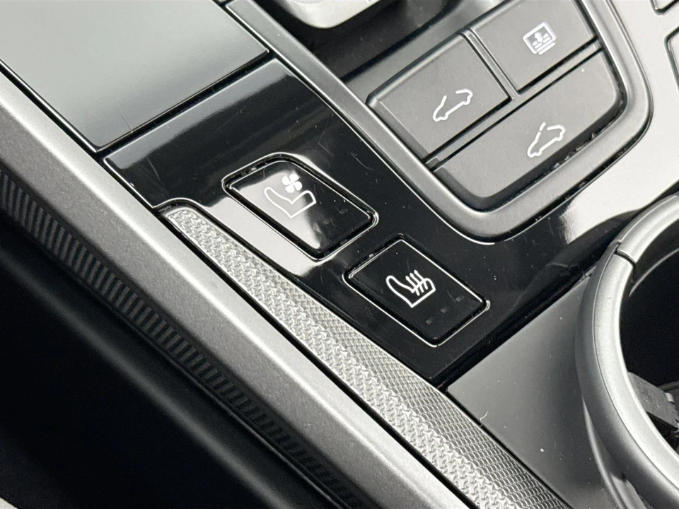 2020 Porsche 992 Carrera - Image 23 of 31