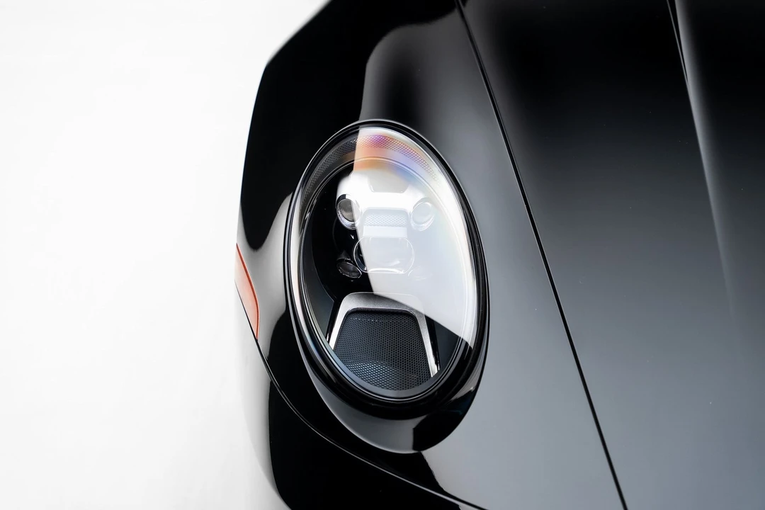 2020 Porsche 992 Carrera - Image 13 of 21