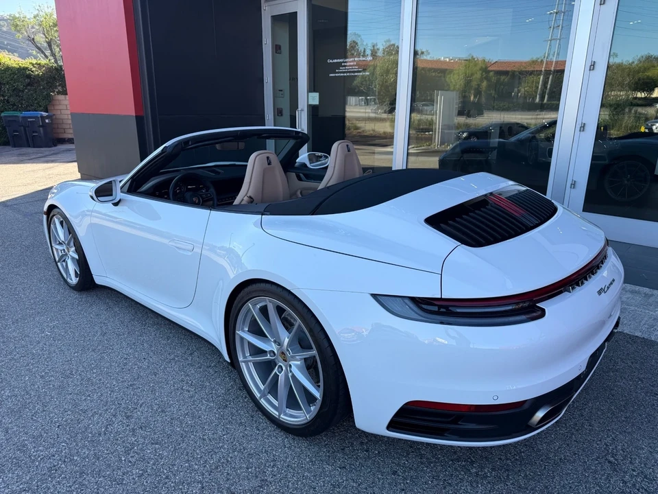 2020 Porsche 992 Carrera - Image 15 of 21