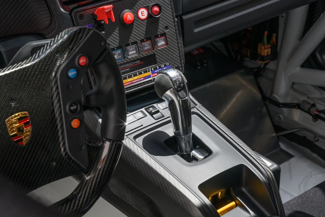 2020 Porsche 991 GT2 RS - Image 25 of 31