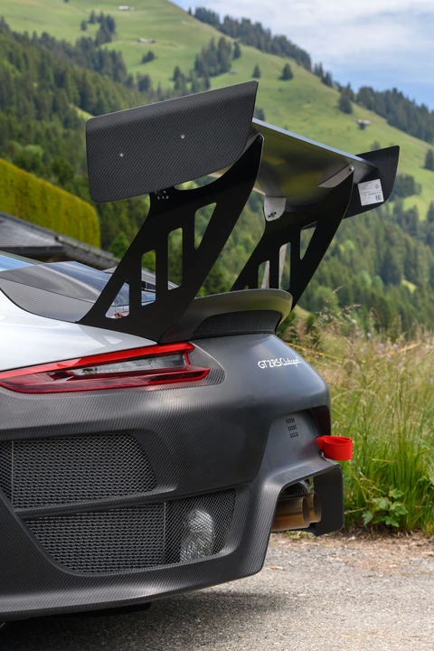 2020 Porsche 991 GT2 RS - Image 18 of 31