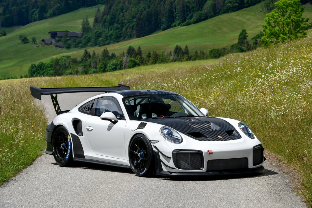 2020 Porsche 991 GT2 RS - Image 7 of 31