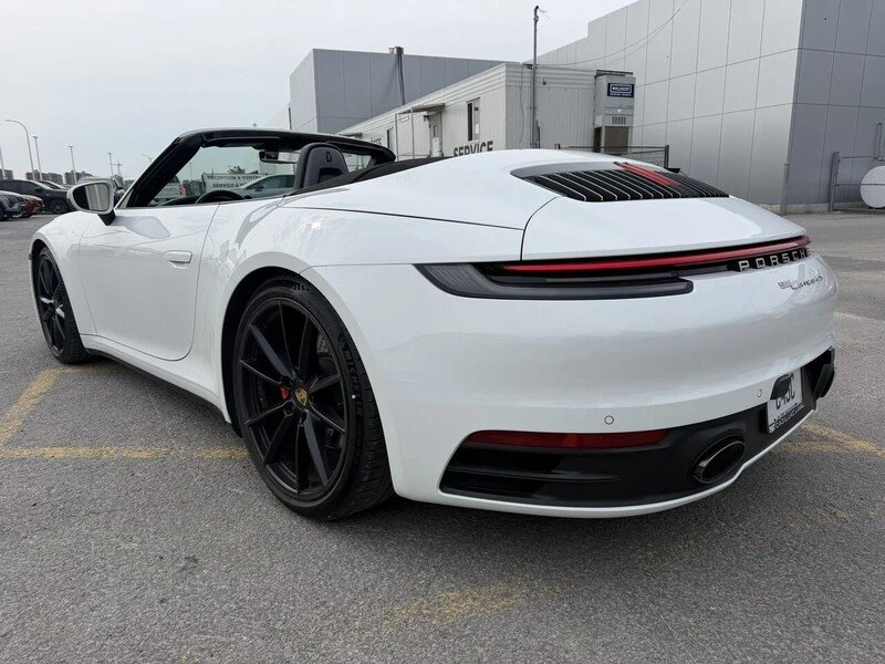2020 Porsche 992 Carrera - Image 11 of 20