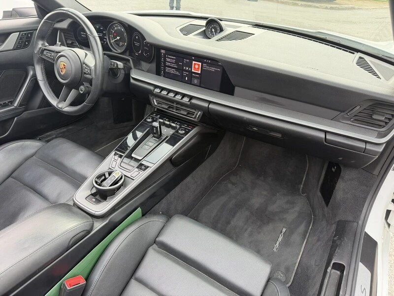2020 Porsche 992 Carrera - Image 13 of 20