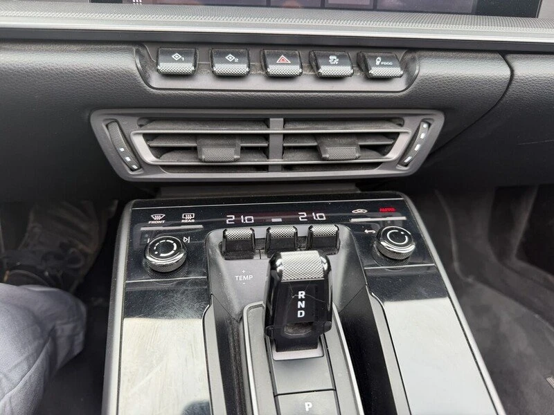 2020 Porsche 992 Carrera - Image 15 of 20