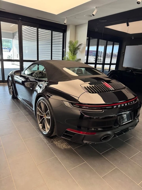 2020 Porsche 992 Carrera - Image 4 of 9