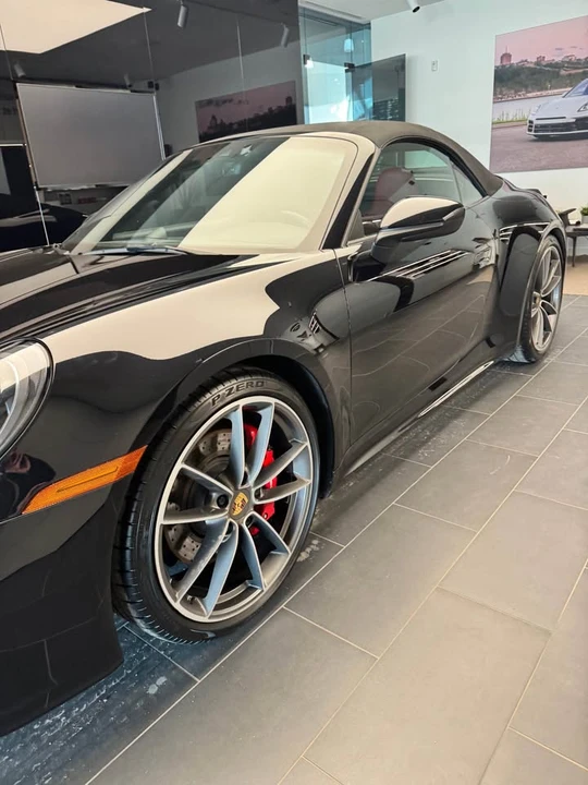 2020 Porsche 992 Carrera - Image 2 of 9