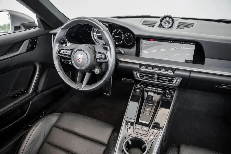 2020 Porsche 992 Carrera - Image 7 of 13