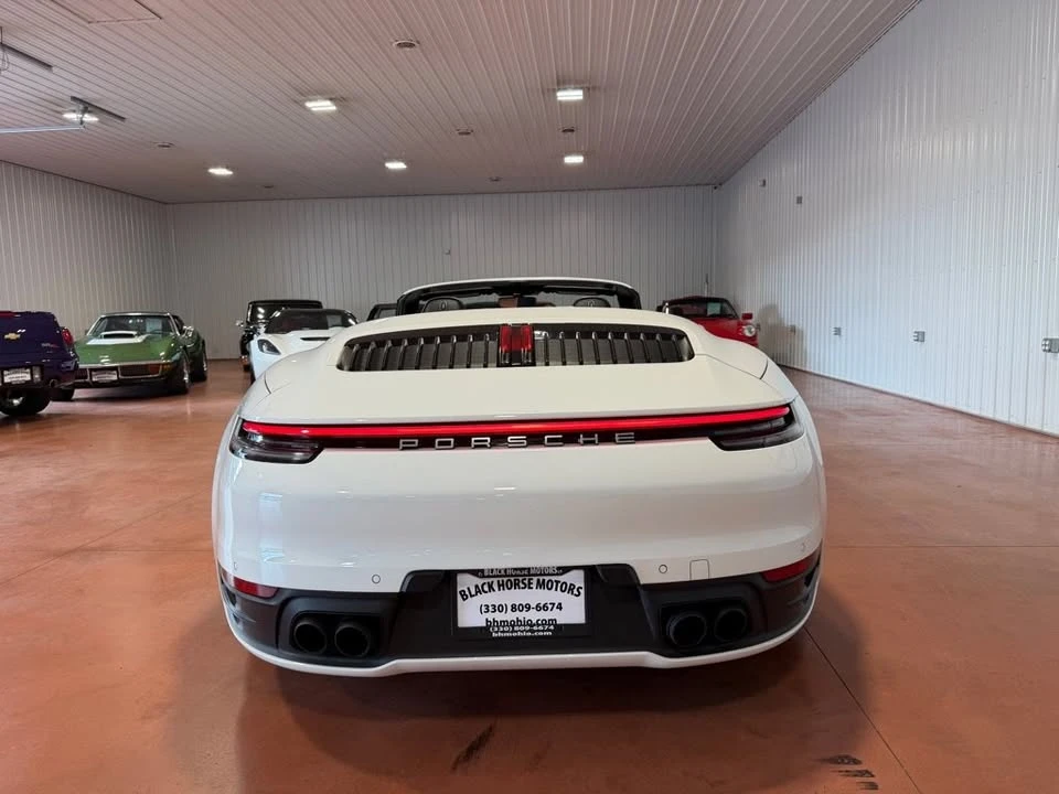2020 Porsche 992 Carrera - Image 12 of 20