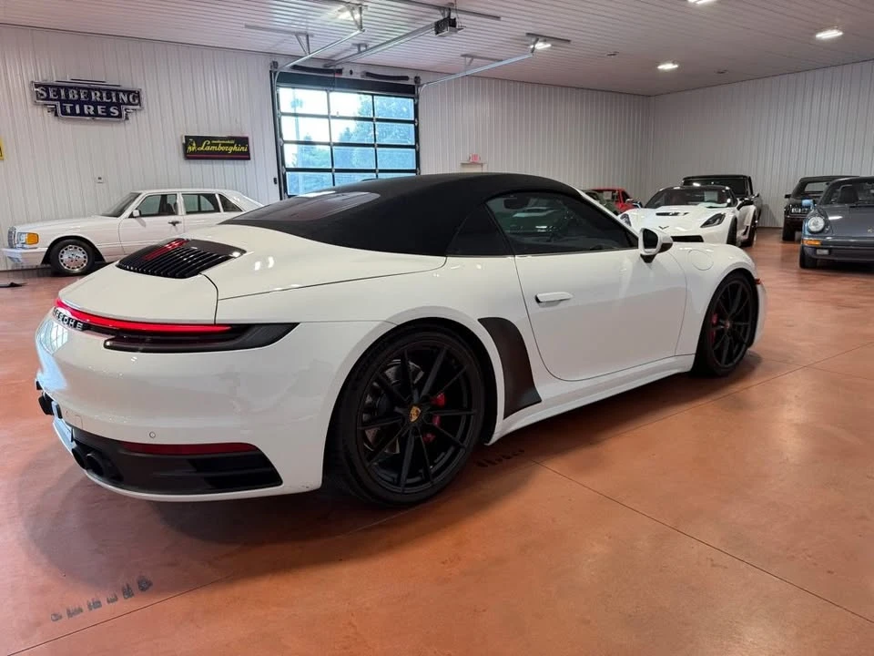 2020 Porsche 992 Carrera - Image 11 of 20