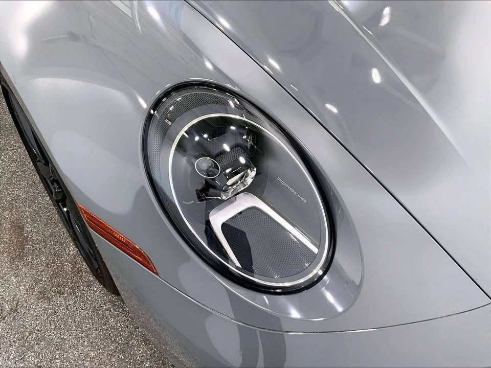 2020 Porsche 992 Carrera - Image 11 of 20
