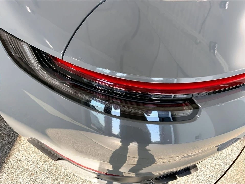 2020 Porsche 992 Carrera - Image 16 of 20