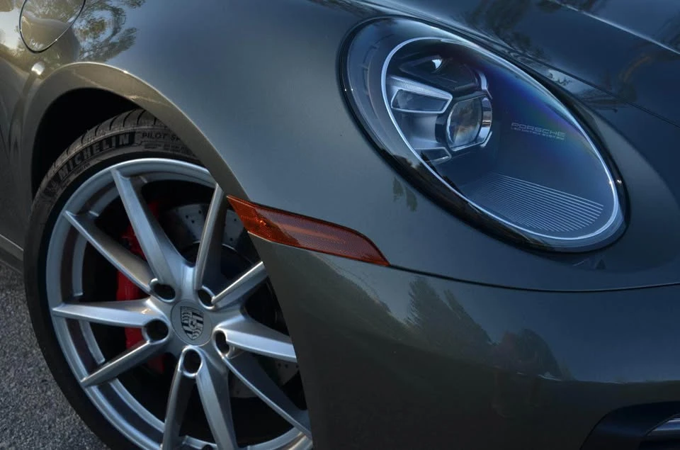 2020 Porsche 992 Carrera - Image 4 of 5