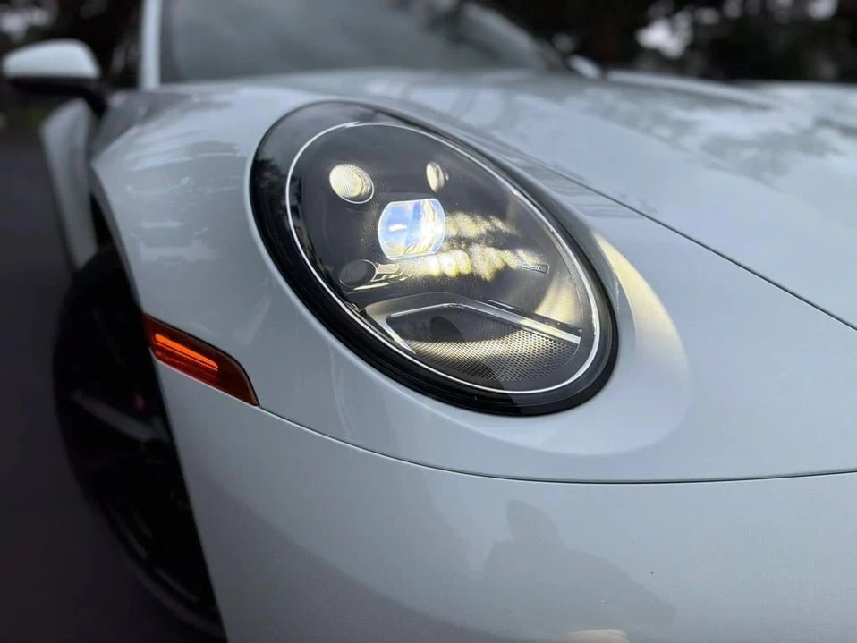 2020 Porsche 992 Carrera - Image 2 of 20