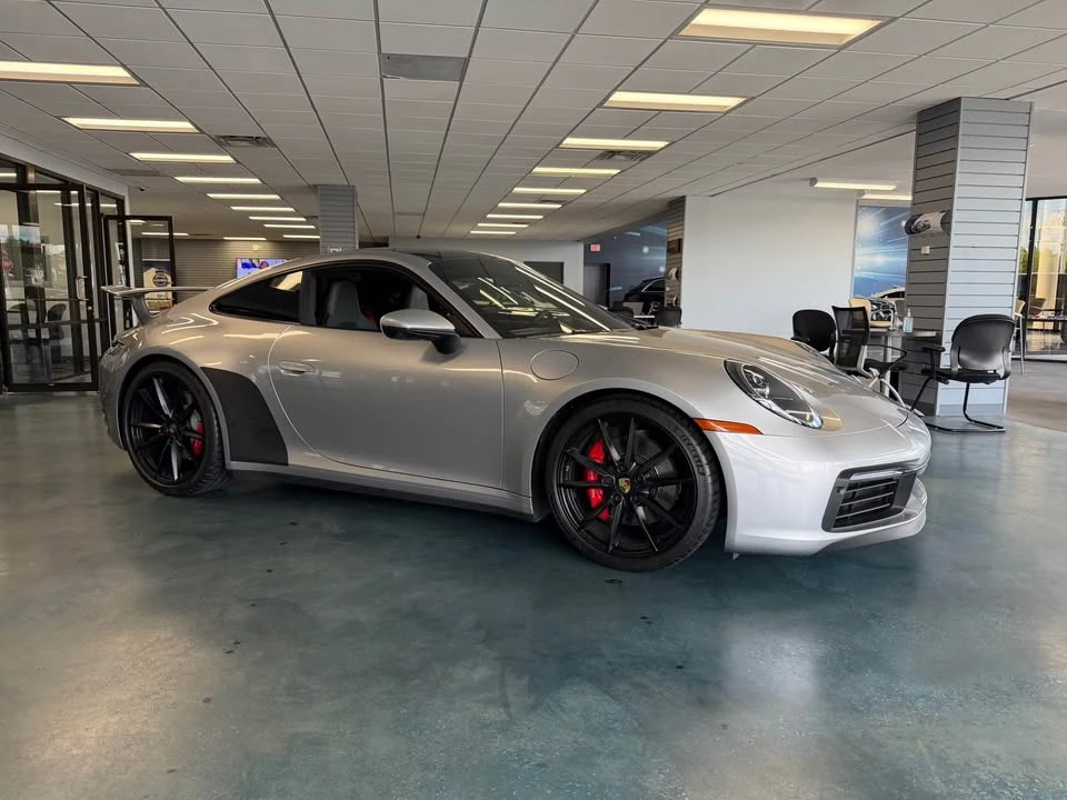 2020 Porsche 992 Carrera S - Image 5 of 12