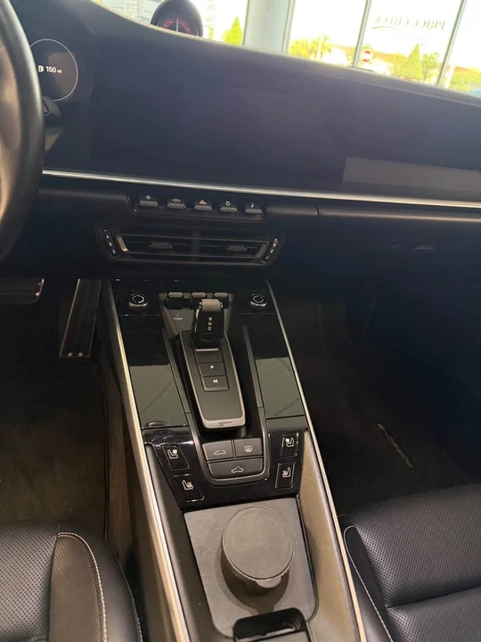 2020 Porsche 992 Carrera S - Image 9 of 12