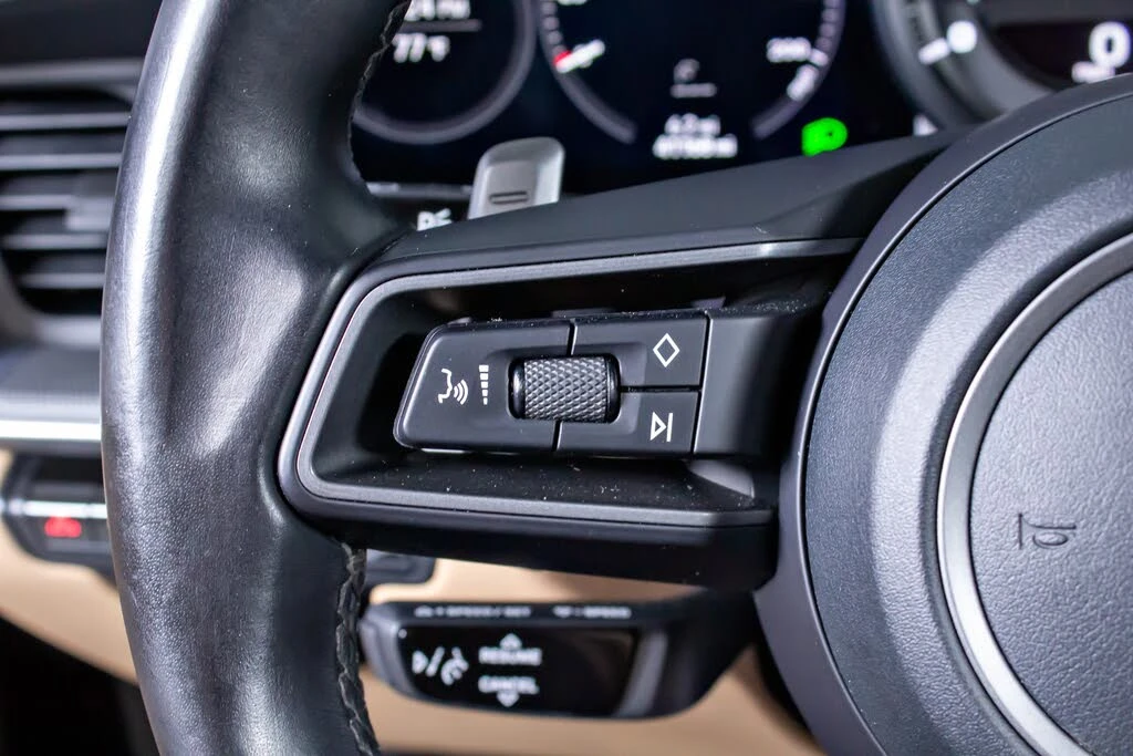 2020 Porsche 992 Carrera - Image 28 of 31
