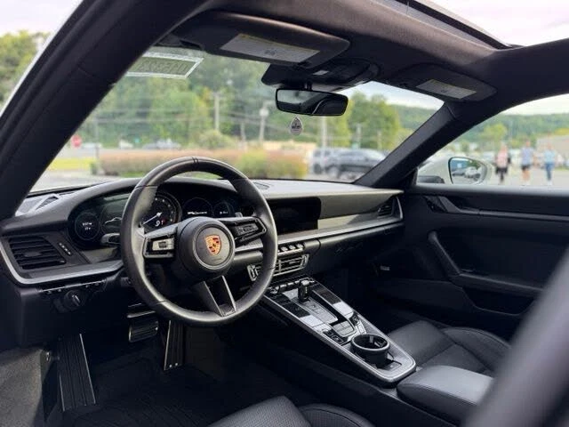 2020 Porsche 992 Carrera - Image 9 of 31