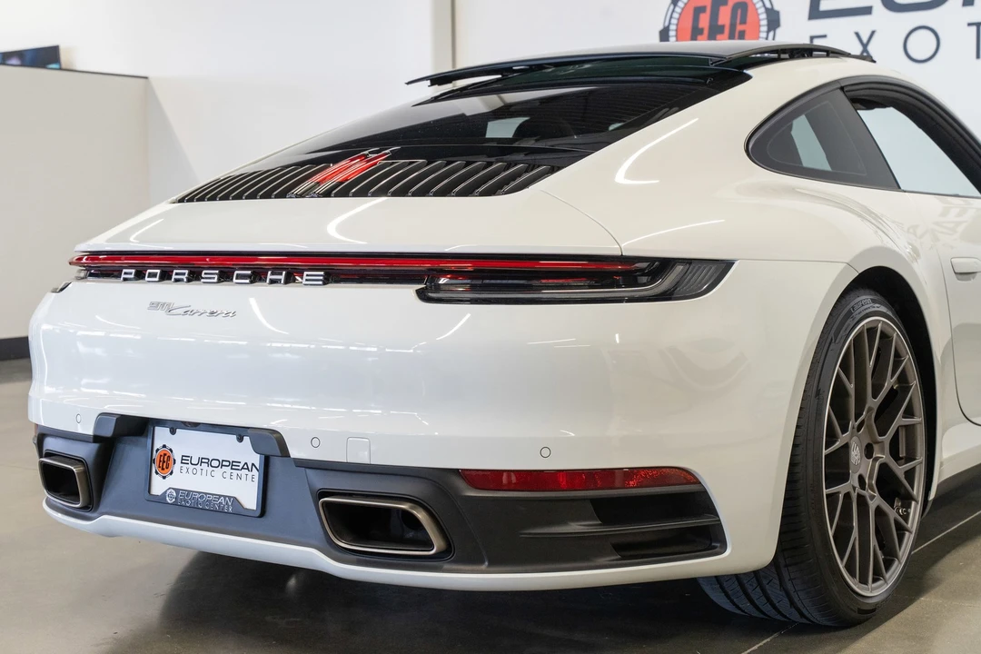 2020 Porsche 992 Carrera - Image 22 of 31