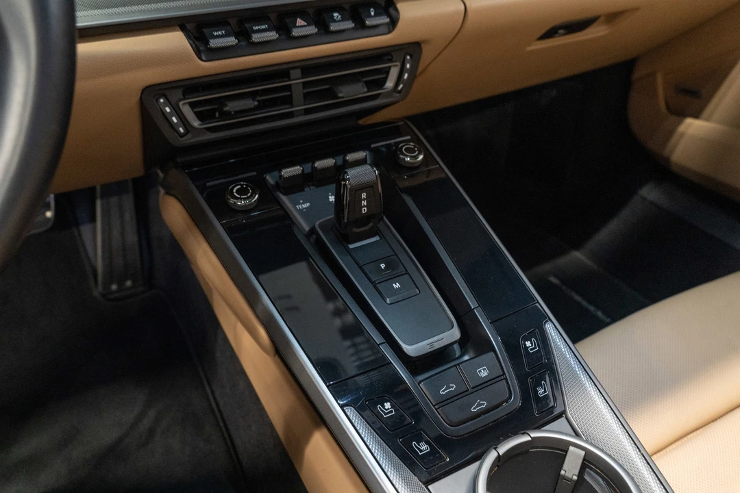 2020 Porsche 992 Carrera - Image 8 of 31