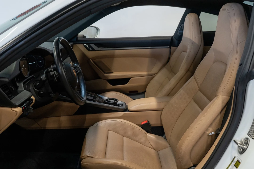 2020 Porsche 992 Carrera - Image 4 of 31