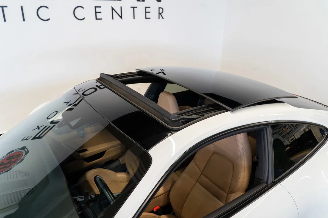 2020 Porsche 992 Carrera - Image 17 of 31