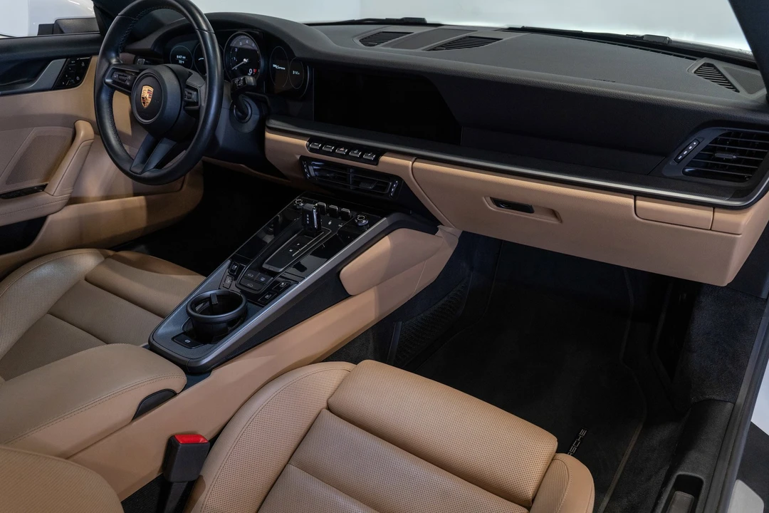 2020 Porsche 992 Carrera - Image 11 of 31