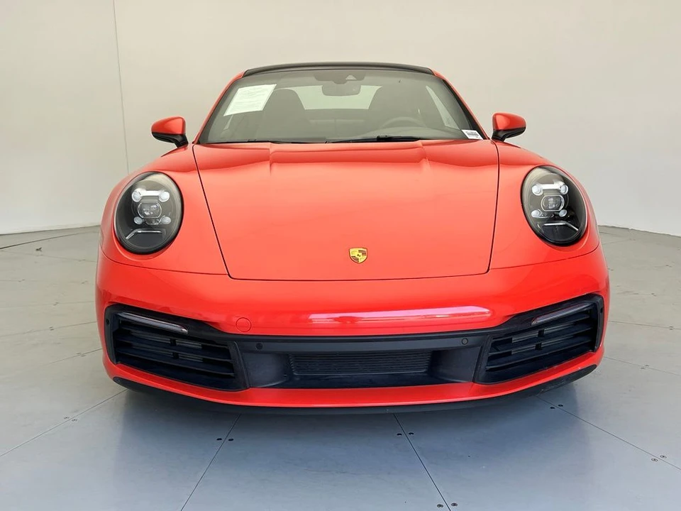 2020 Porsche 992 Carrera - Image 25 of 27