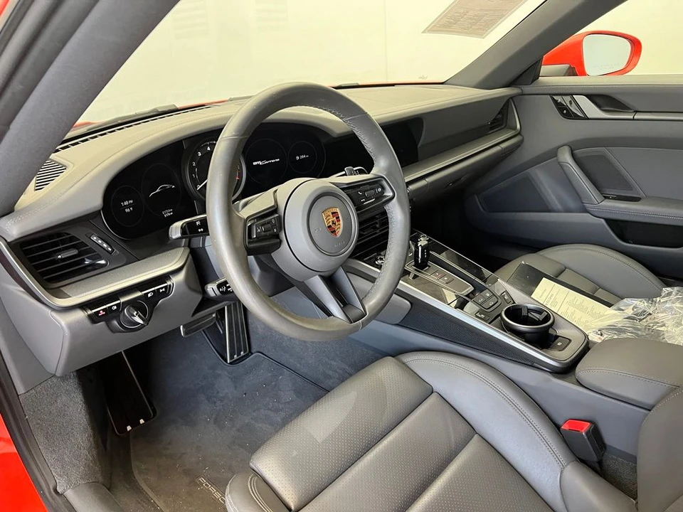 2020 Porsche 992 Carrera - Image 4 of 27