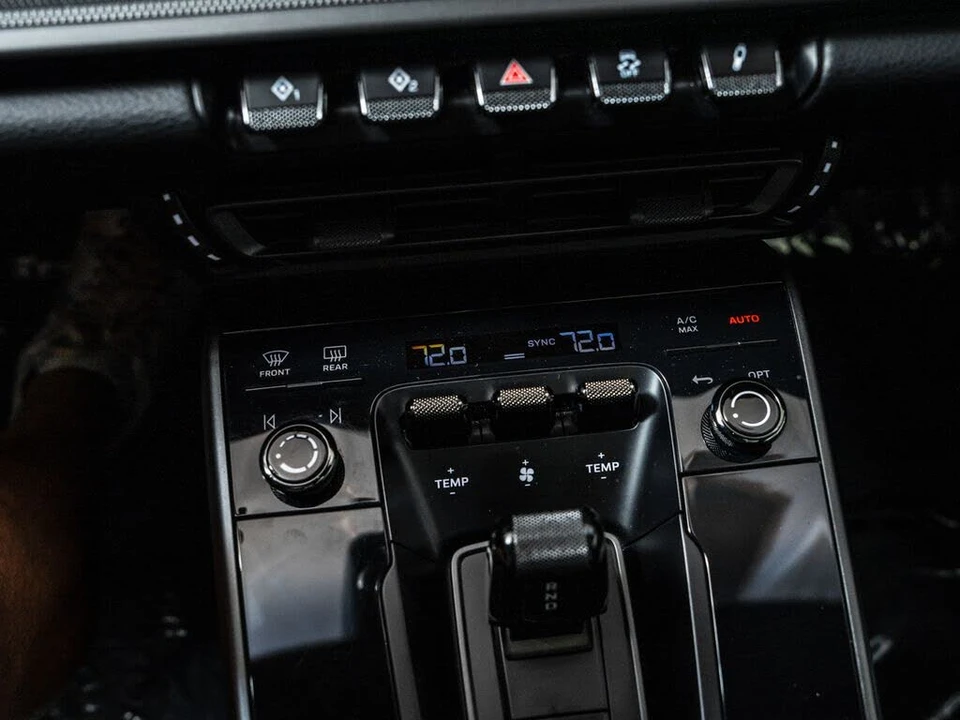 2020 Porsche 992 Carrera - Image 21 of 31