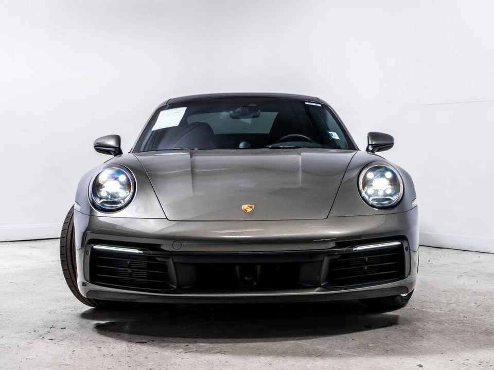 2020 Porsche 992 Carrera - Image 10 of 31