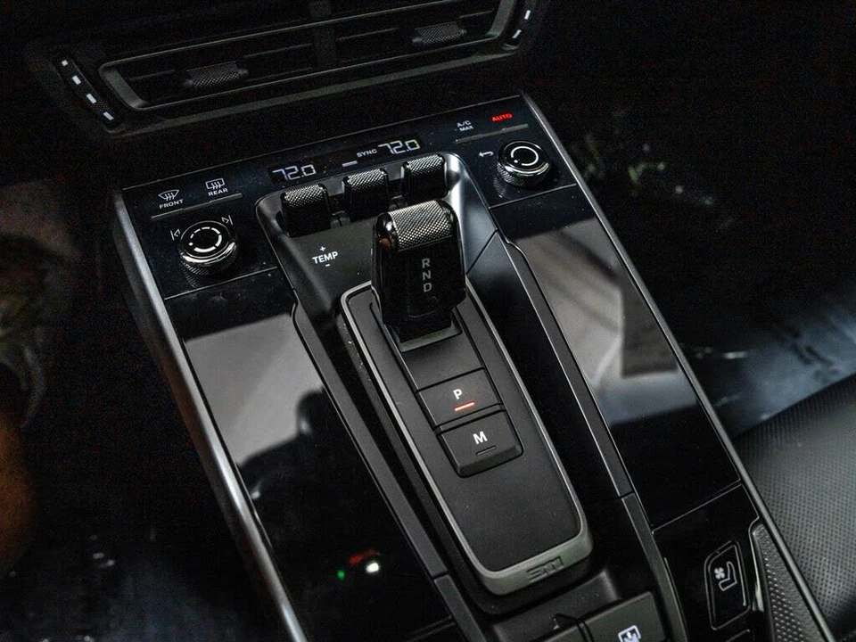 2020 Porsche 992 Carrera - Image 22 of 31