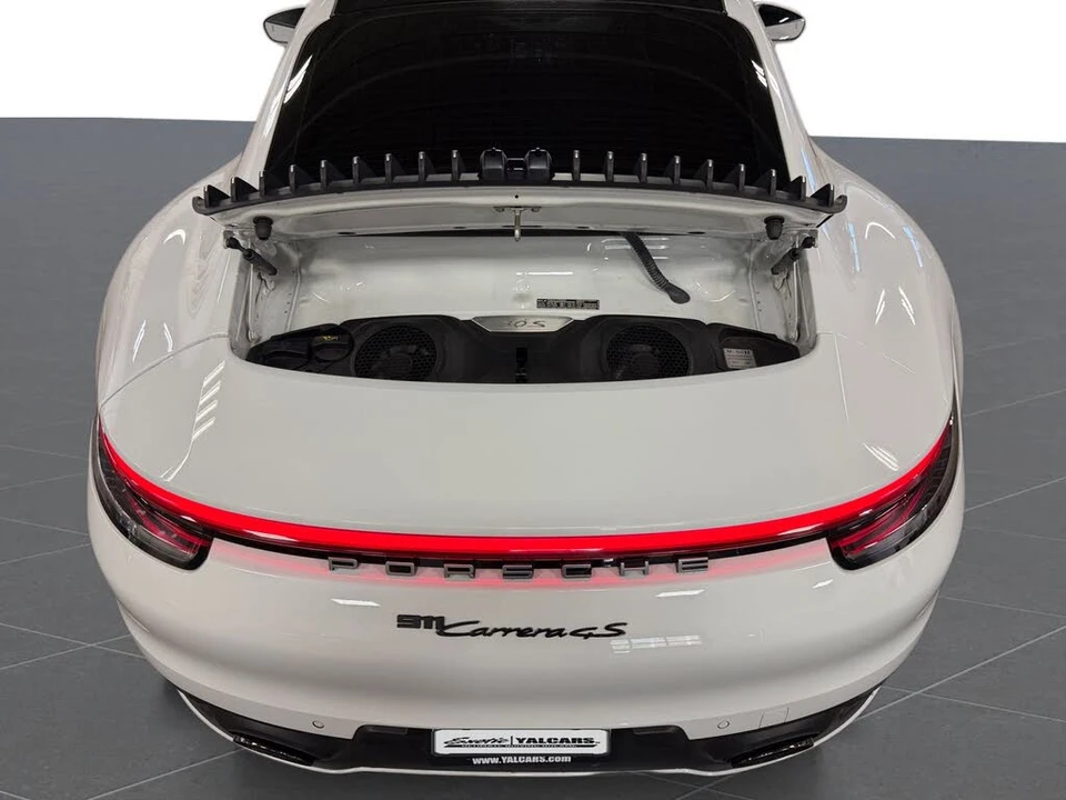 2020 Porsche 992 Carrera - Image 25 of 31