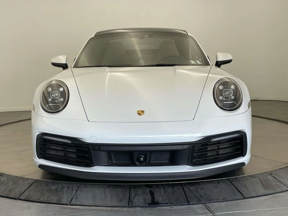 2020 Porsche 992 Carrera - Image 10 of 31