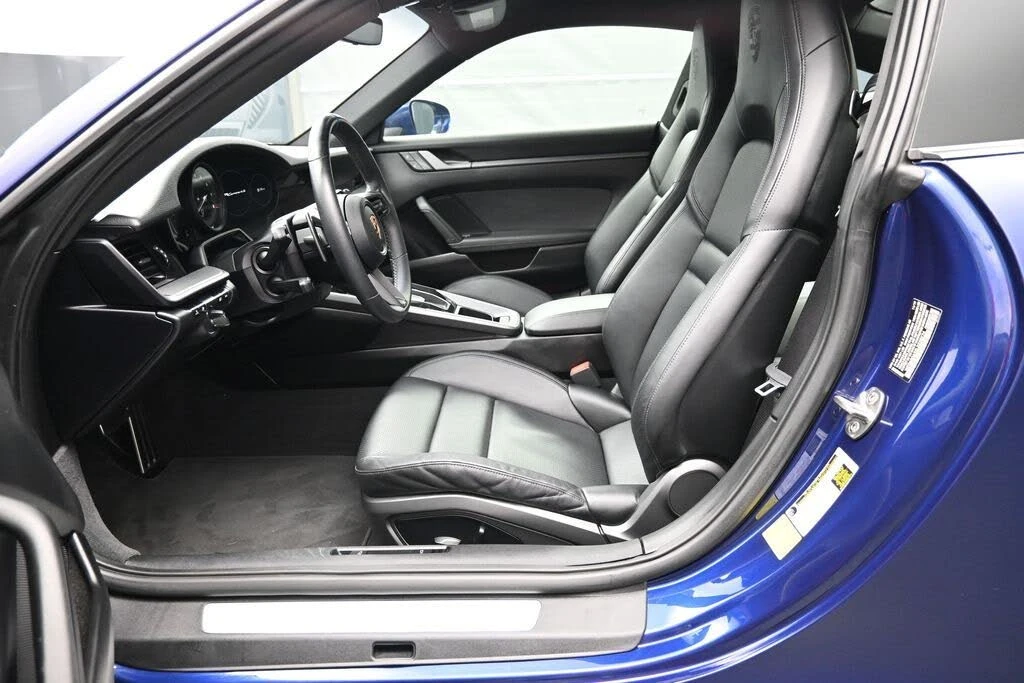 2020 Porsche 992 Carrera - Image 5 of 31