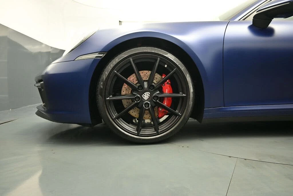 2020 Porsche 992 Carrera - Image 7 of 31