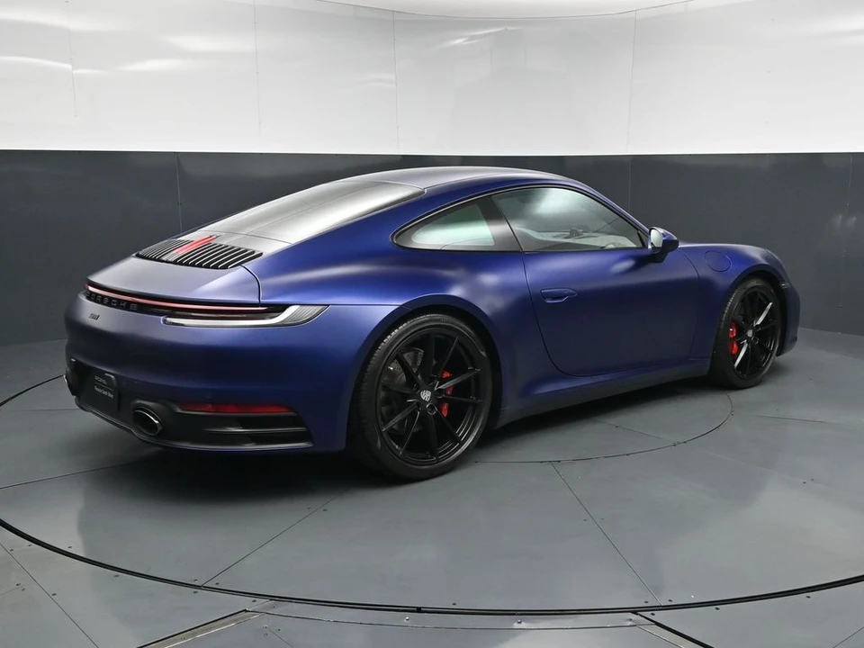 2020 Porsche 992 Carrera - Image 10 of 31