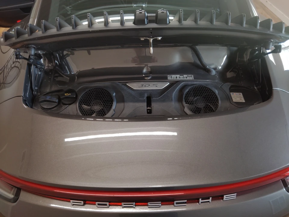 2020 Porsche 992 Carrera S - Image 18 of 21
