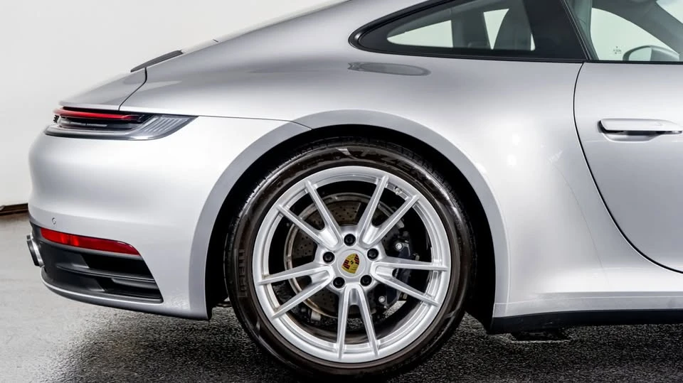 2020 Porsche 992 Carrera - Image 4 of 19