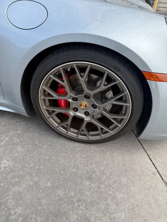 2020 Porsche 992 Carrera 4S - Image 10 of 20