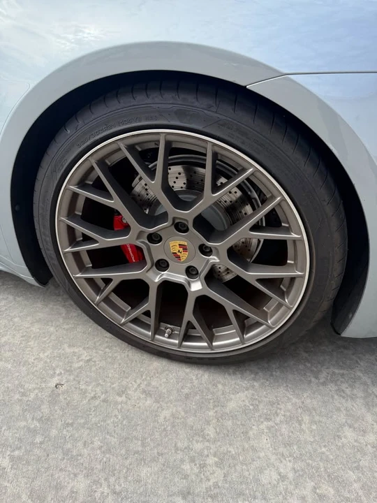 2020 Porsche 992 Carrera 4S - Image 12 of 20