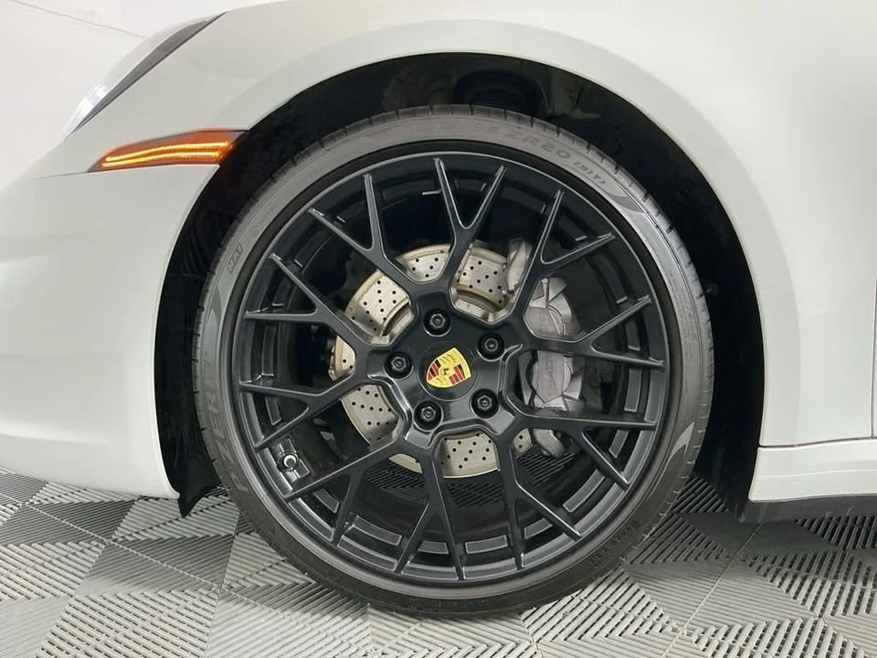2020 Porsche 992 Carrera - Image 3 of 12