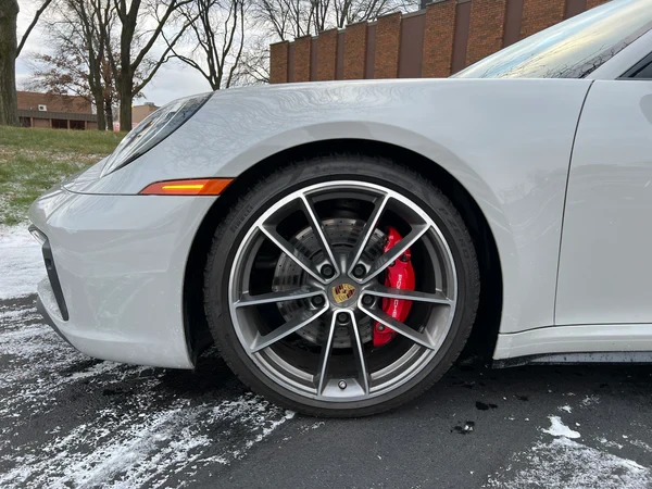 2020 Porsche 992 Carrera 4S - Image 6 of 17