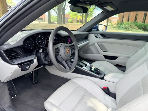 2020 Porsche 992 Carrera 4S - Image 7 of 16